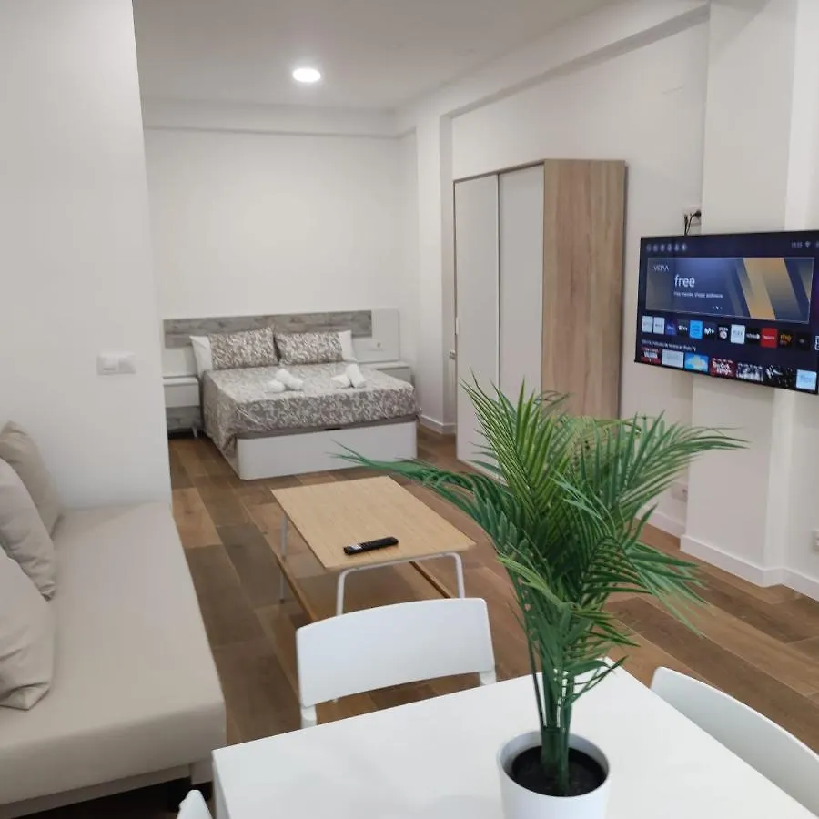 Garcia Noblejas Apartments Madrid Spain
